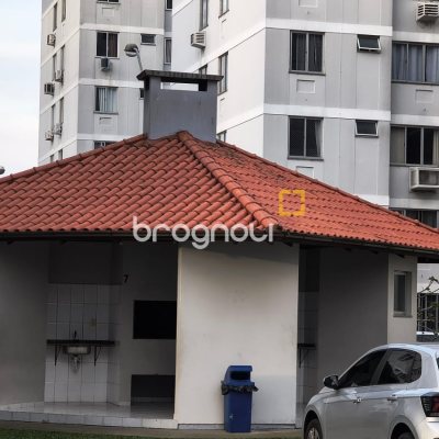 Apartamento com 53m², 2 quartos, 1 garagem, no bairro Ipiranga em São José