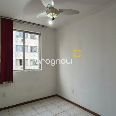 Apartamento com 53m², 2 quartos, 1 garagem, no bairro Ipiranga em São José