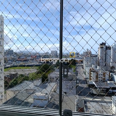 Apartamento com 117m², 3 quartos (sendo 1 suíte), 1 garagem, no bairro Kobrasol em São José