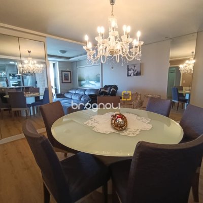 Apartamento com 117m², 3 quartos (sendo 1 suíte), 1 garagem, no bairro Kobrasol em São José