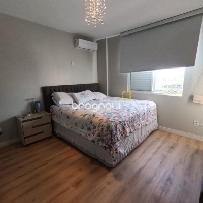Apartamento com 117m², 3 quartos (sendo 1 suíte), 1 garagem, no bairro Kobrasol em São José