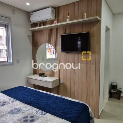 Apartamento com 59m², 2 quartos (sendo 1 suíte), 1 garagem, no bairro São João do Rio Vermelho em Florianópolis
