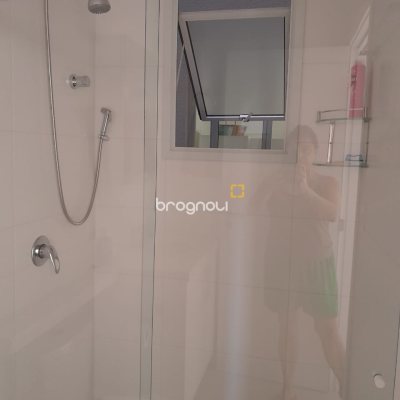 Apartamento com 89m², 2 quartos (sendo 1 suíte), 2 garagens, no bairro São João do Rio Vermelho em Florianópolis