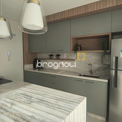 Apartamento com 64m², 2 quartos (sendo 1 suíte), 1 garagem, no bairro Coqueiros em Florianópolis