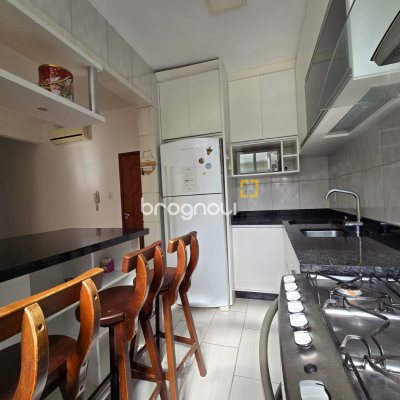 Apartamento com 64m², 3 quartos (sendo 1 suíte), 1 garagem, no bairro Centro em Florianópolis