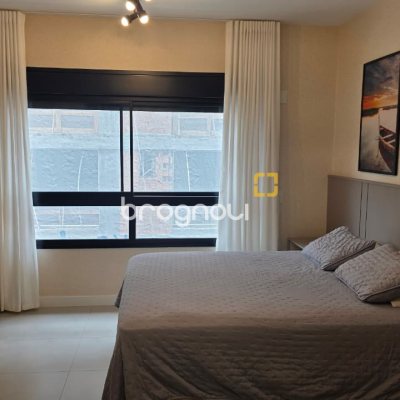Studio com 31m², 1 quarto, 1 garagem, no bairro Centro em Florianópolis