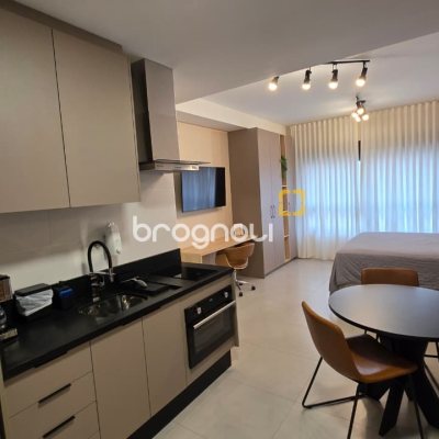 Studio com 31m², 1 quarto, 1 garagem, no bairro Centro em Florianópolis
