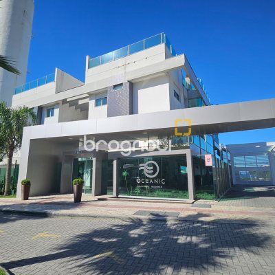 Cobertura com 166m², 3 quartos (sendo 1 suíte), 3 garagens, no bairro Campeche em Florianópolis