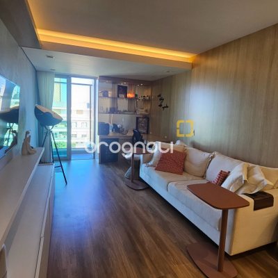 Cobertura com 166m², 3 quartos (sendo 1 suíte), 3 garagens, no bairro Campeche em Florianópolis