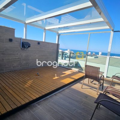 Cobertura com 166m², 3 quartos (sendo 1 suíte), 3 garagens, no bairro Campeche em Florianópolis
