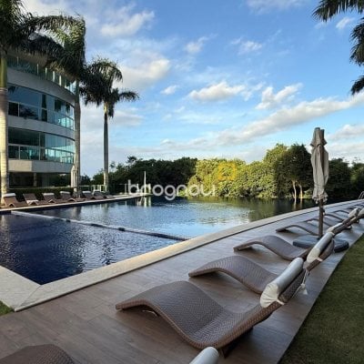 Cobertura com 166m², 3 quartos (sendo 1 suíte), 3 garagens, no bairro Campeche em Florianópolis