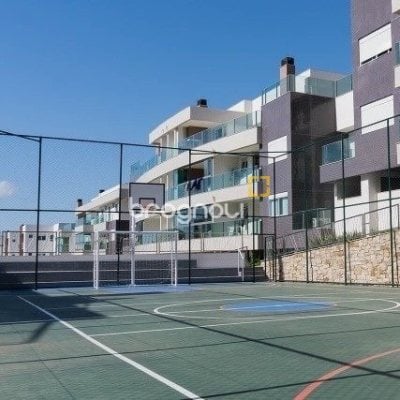 Cobertura com 166m², 3 quartos (sendo 1 suíte), 3 garagens, no bairro Campeche em Florianópolis
