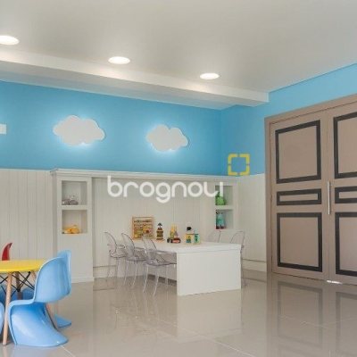 Cobertura com 166m², 3 quartos (sendo 1 suíte), 3 garagens, no bairro Campeche em Florianópolis