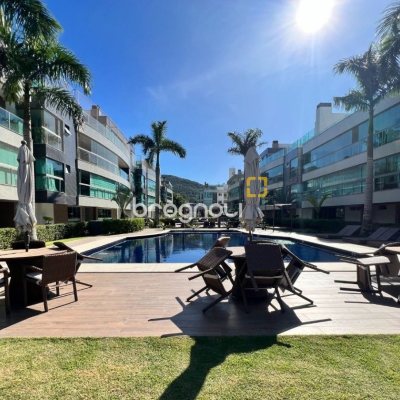 Cobertura com 166m², 3 quartos (sendo 1 suíte), 3 garagens, no bairro Campeche em Florianópolis