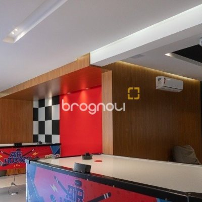 Cobertura com 166m², 3 quartos (sendo 1 suíte), 3 garagens, no bairro Campeche em Florianópolis