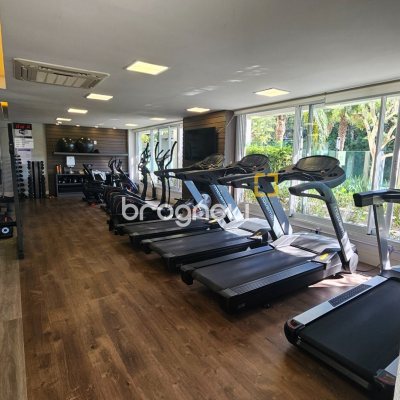 Cobertura com 166m², 3 quartos (sendo 1 suíte), 3 garagens, no bairro Campeche em Florianópolis