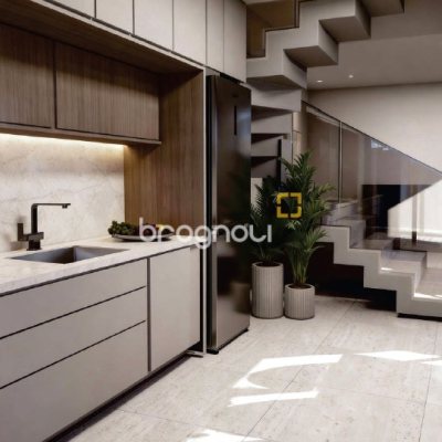 Casa com 131m², 2 quartos (sendo 2 suítes), 2 garagens, no bairro Santinho em Florianópolis