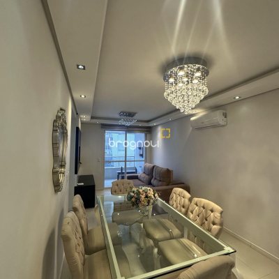 Apartamento com 66m², 2 quartos (sendo 1 suíte), 2 garagens, no bairro Estreito em Florianópolis