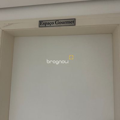 Apartamento com 66m², 2 quartos (sendo 1 suíte), 2 garagens, no bairro Estreito em Florianópolis