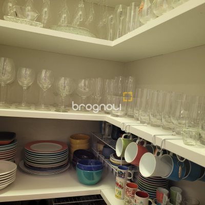 Apartamento com 315m², 3 quartos (sendo 1 suíte), 2 garagens, no bairro Centro em Florianópolis