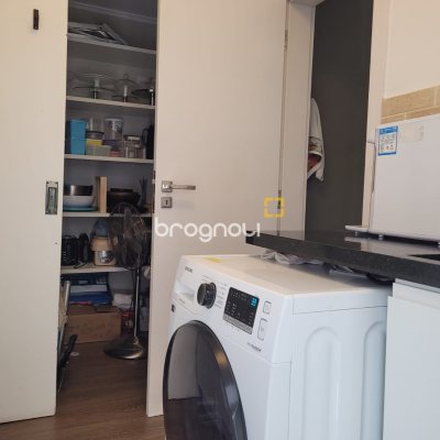 Apartamento com 315m², 3 quartos (sendo 1 suíte), 2 garagens, no bairro Centro em Florianópolis