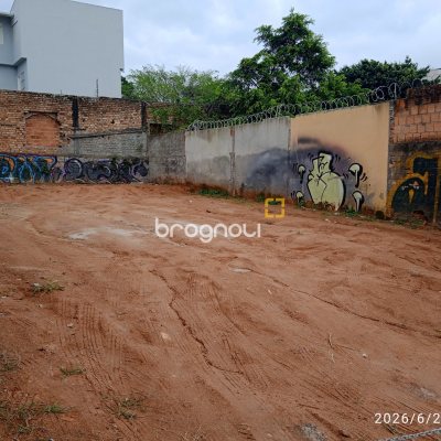 Terreno com 190m², no bairro Estreito em Florianópolis