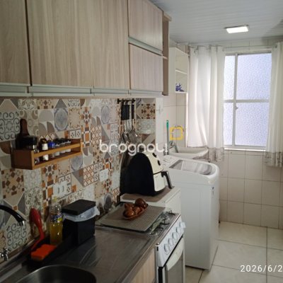 Apartamento com 44m², 2 quartos, 1 garagem, no bairro Coqueiros em Florianópolis