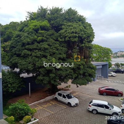 Apartamento com 44m², 2 quartos, 1 garagem, no bairro Coqueiros em Florianópolis