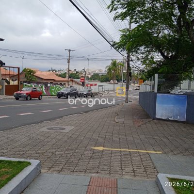 Apartamento com 44m², 2 quartos, 1 garagem, no bairro Coqueiros em Florianópolis