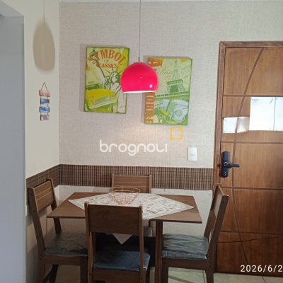 Apartamento com 44m², 2 quartos, 1 garagem, no bairro Coqueiros em Florianópolis