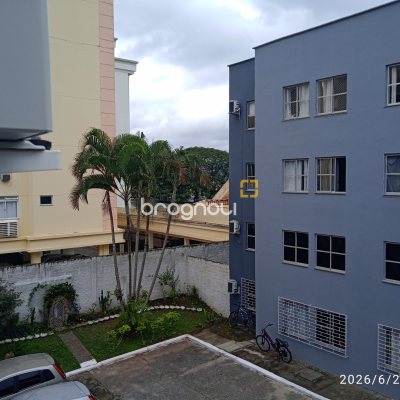 Apartamento com 44m², 2 quartos, 1 garagem, no bairro Coqueiros em Florianópolis