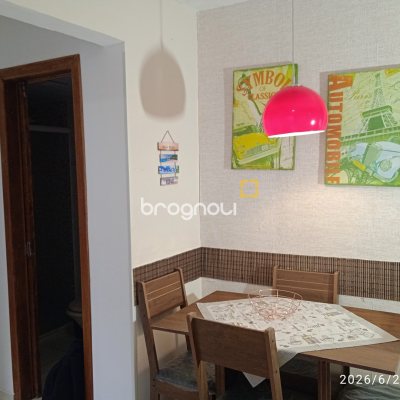 Apartamento com 44m², 2 quartos, 1 garagem, no bairro Coqueiros em Florianópolis