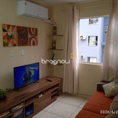 Apartamento com 44m², 2 quartos, 1 garagem, no bairro Coqueiros em Florianópolis