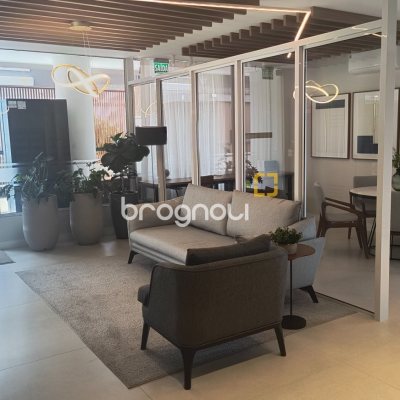Apartamento com 79m², 2 quartos (sendo 1 suíte), 1 garagem, no bairro Coqueiros em Florianópolis