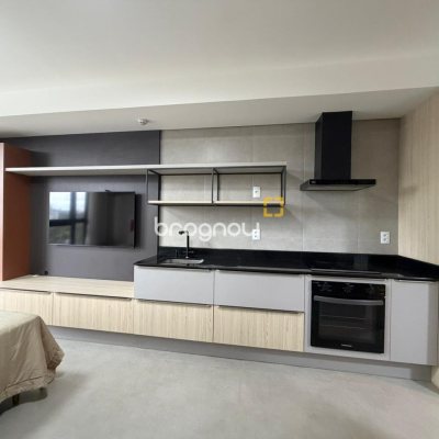 Apartamento com 32m², 1 quarto, no bairro Trindade em Florianópolis