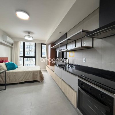 Apartamento com 32m², 1 quarto, no bairro Trindade em Florianópolis