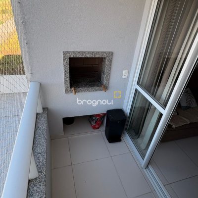 Apartamento com 68m², 2 quartos, 1 garagem, no bairro Areias em São José