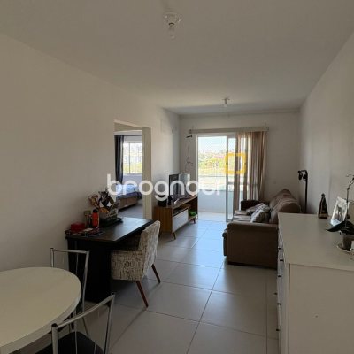 Apartamento com 68m², 2 quartos, 1 garagem, no bairro Areias em São José