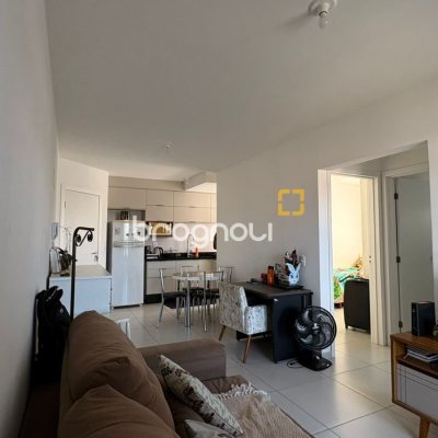 Apartamento com 68m², 2 quartos, 1 garagem, no bairro Areias em São José