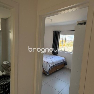 Apartamento com 68m², 2 quartos, 1 garagem, no bairro Areias em São José