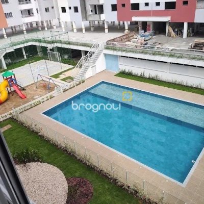 Apartamento com 68m², 2 quartos, 1 garagem, no bairro Areias em São José