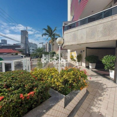 Apartamento com 114m², 3 quartos (sendo 1 suíte), 1 garagem, no bairro Estreito em Florianópolis