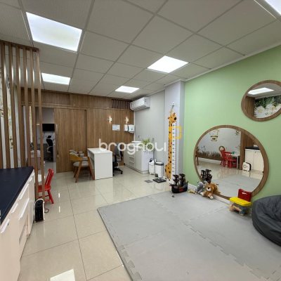 Sala com 37m², 1 garagem, no bairro Itacorubi em Florianópolis