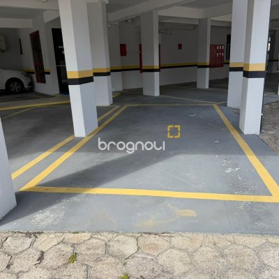 Apartamento com 75m², 2 quartos (sendo 1 suíte), 1 garagem, no bairro Praia Brava em Florianópolis
