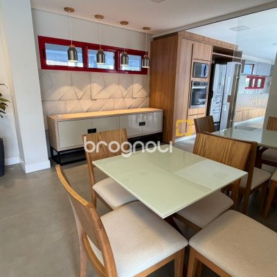 Apartamento com 75m², 2 quartos (sendo 1 suíte), 1 garagem, no bairro Praia Brava em Florianópolis