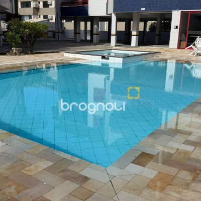 Apartamento com 75m², 2 quartos (sendo 1 suíte), 1 garagem, no bairro Praia Brava em Florianópolis