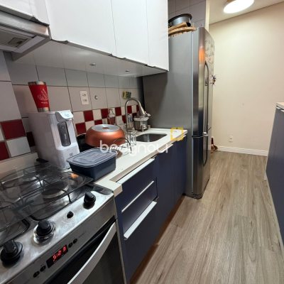 Apartamento com 75m², 2 quartos (sendo 1 suíte), 1 garagem, no bairro Praia Brava em Florianópolis