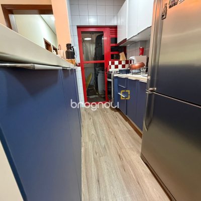 Apartamento com 75m², 2 quartos (sendo 1 suíte), 1 garagem, no bairro Praia Brava em Florianópolis