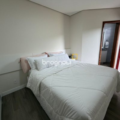 Apartamento com 75m², 2 quartos (sendo 1 suíte), 1 garagem, no bairro Praia Brava em Florianópolis