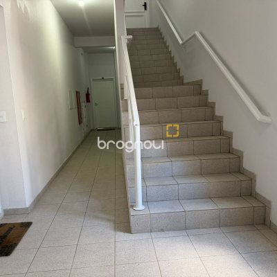 Apartamento com 75m², 2 quartos (sendo 1 suíte), 1 garagem, no bairro Praia Brava em Florianópolis